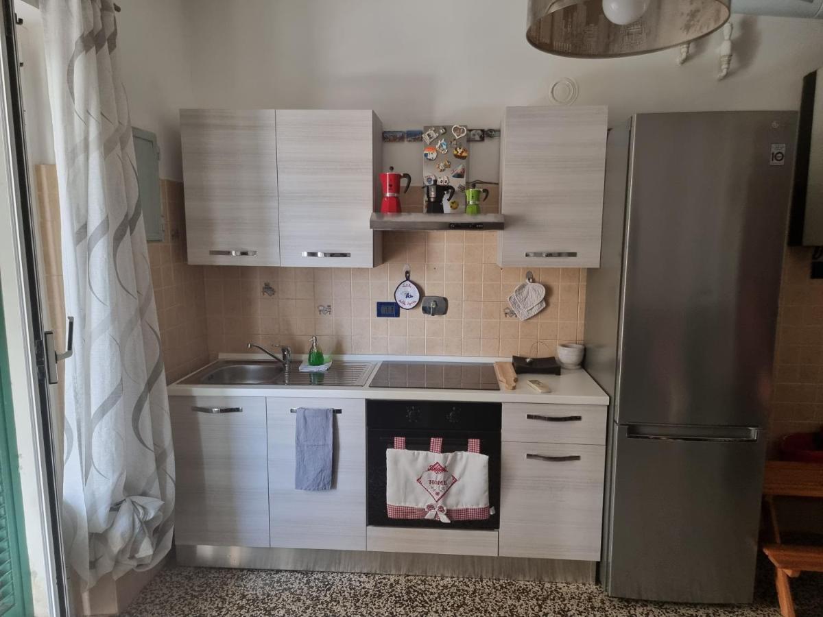 Al Mare Da Gaia Apartment Savona Exterior photo